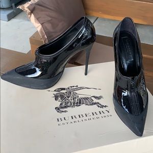 Burberry Shoes 39